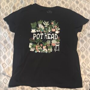 Source Unknown Black Tee with Plant Graphic
